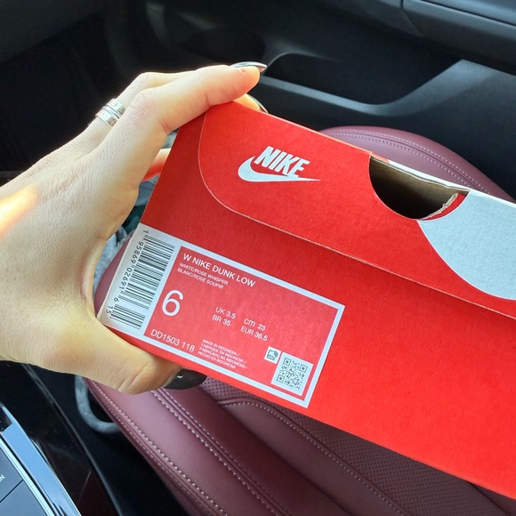 NWT Nike Dunk Low Rose Whisper Sneakers - Picture 15 of 15